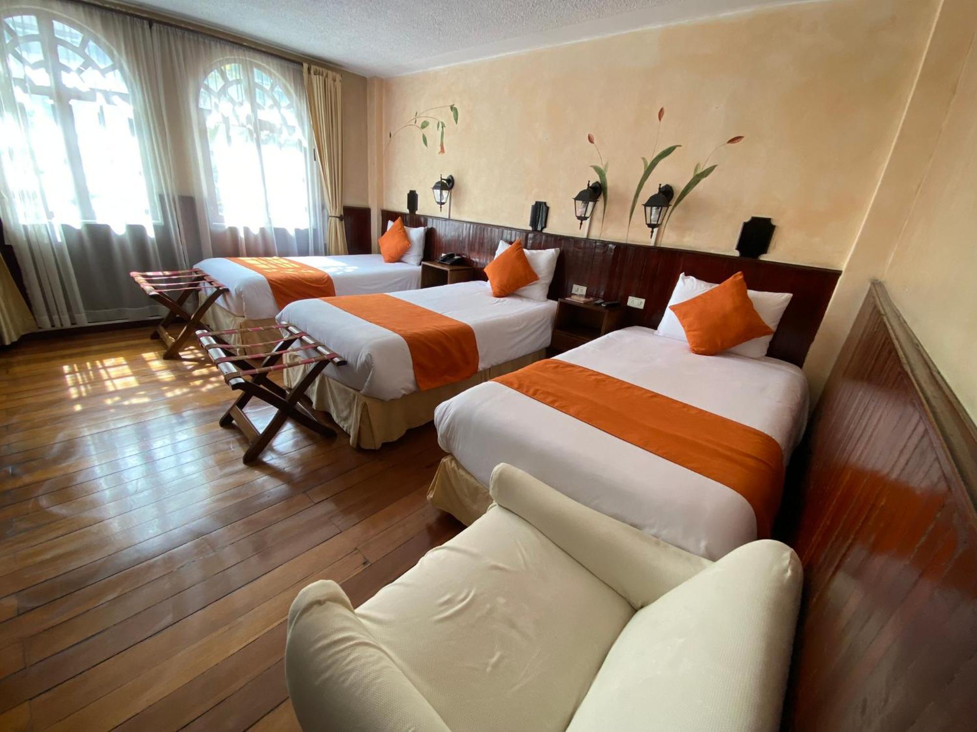 Kituandes Hotel Quito Exterior foto
